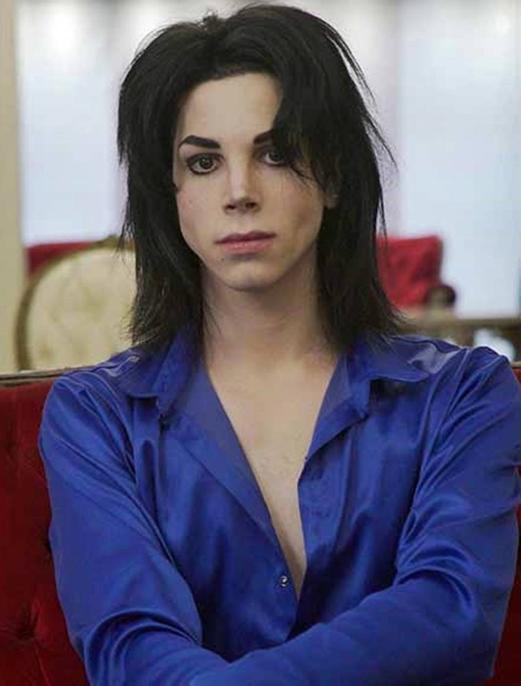 Michael Jackson'a benzemek için 40 bin dolar harcadı! Bakın neye benzedi... 14